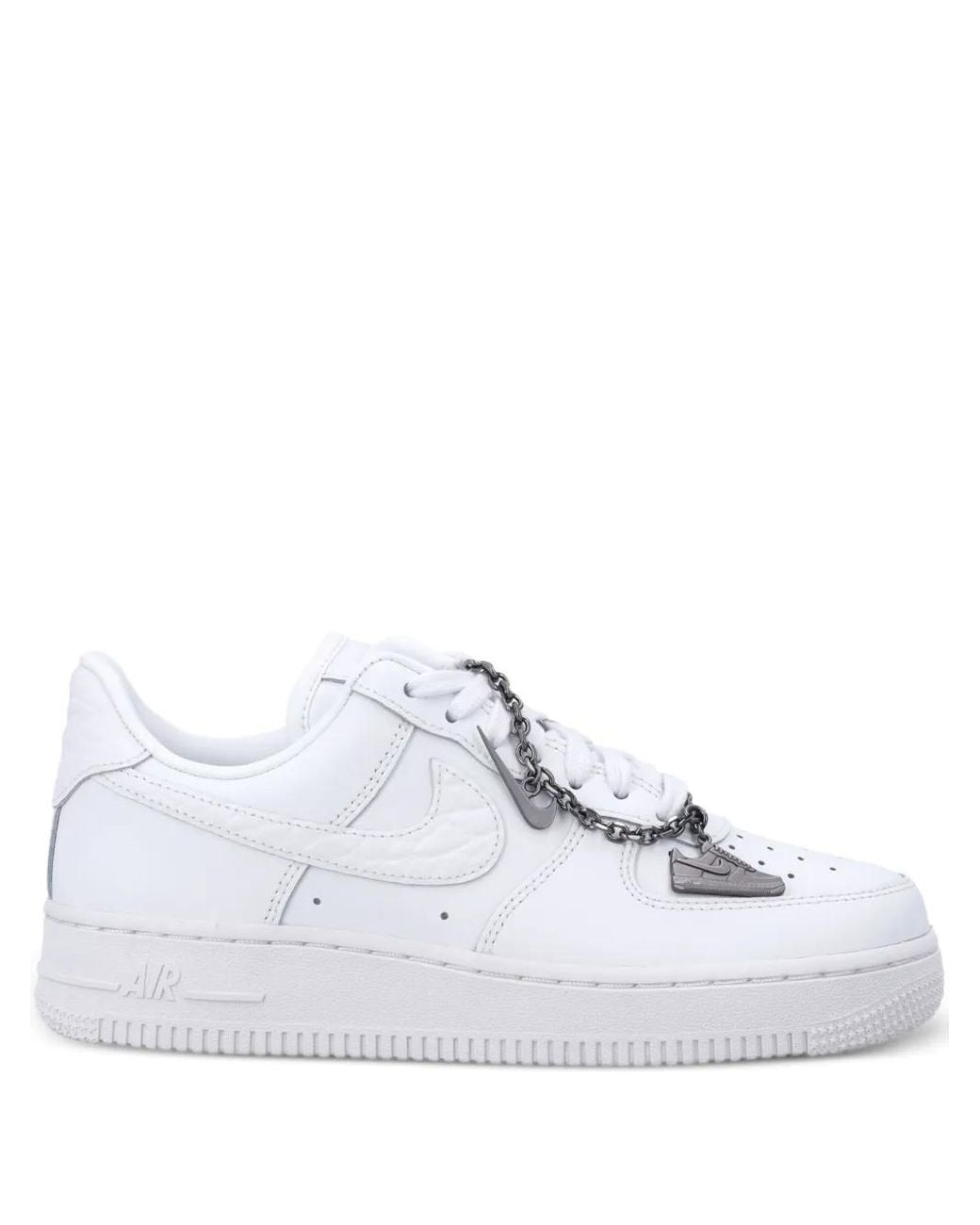 Nike White Air Force 1'07 Trainers