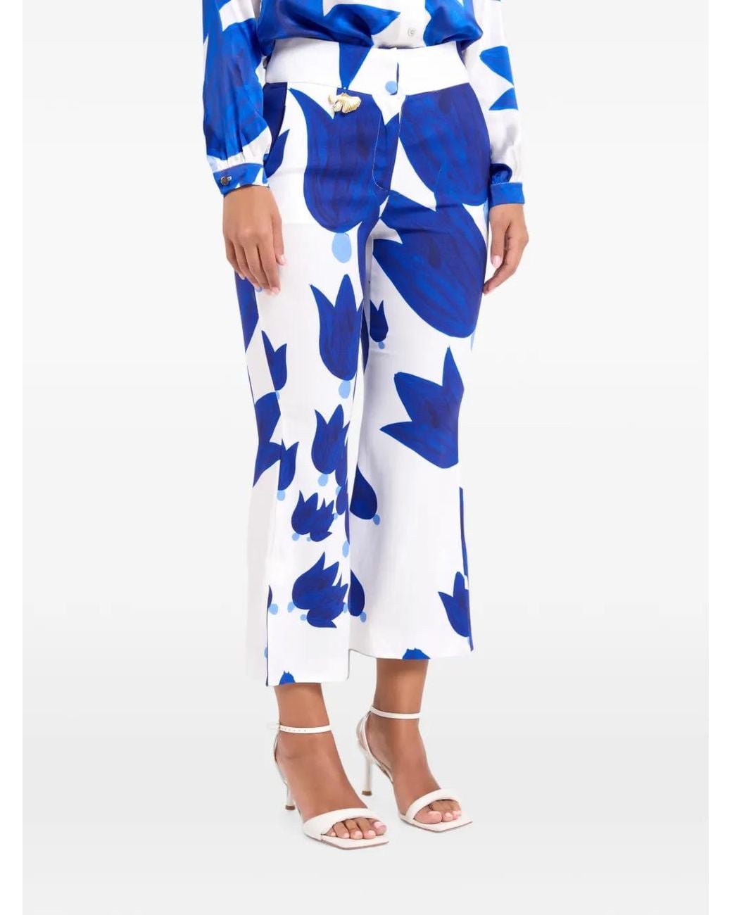 Themis Z Blue Theano Sabra Floral-Print Cropped Trousers