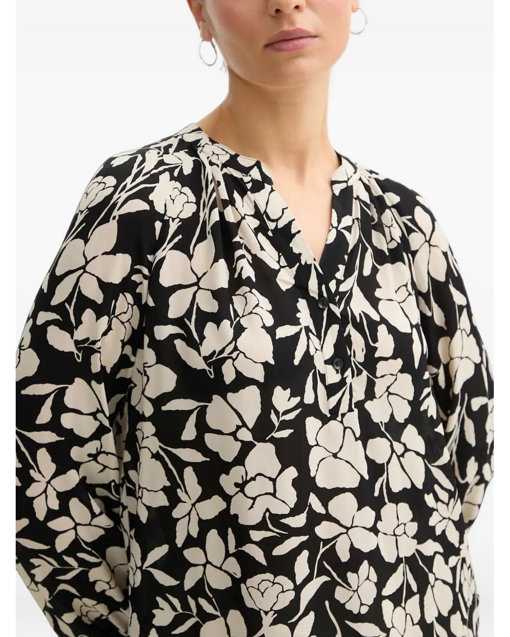 Benetton Black Floral-Print Long-Sleeve Blouse