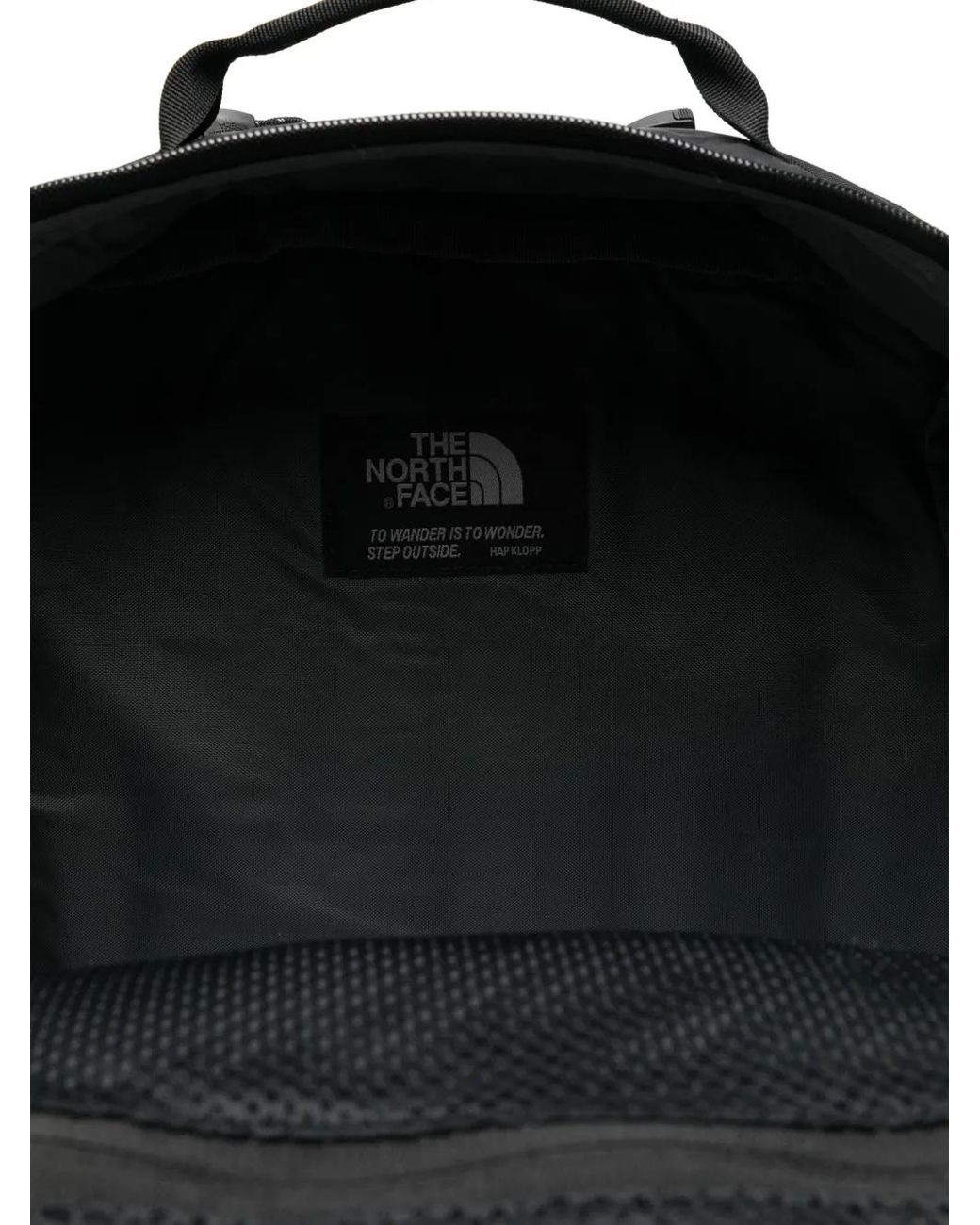 "Base Camp" Daypack di The North Face in Black