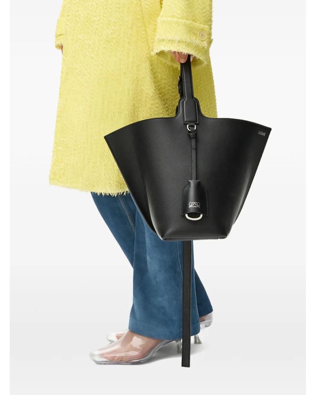 Loewe Bilbao Medium Schoudertas in het Black