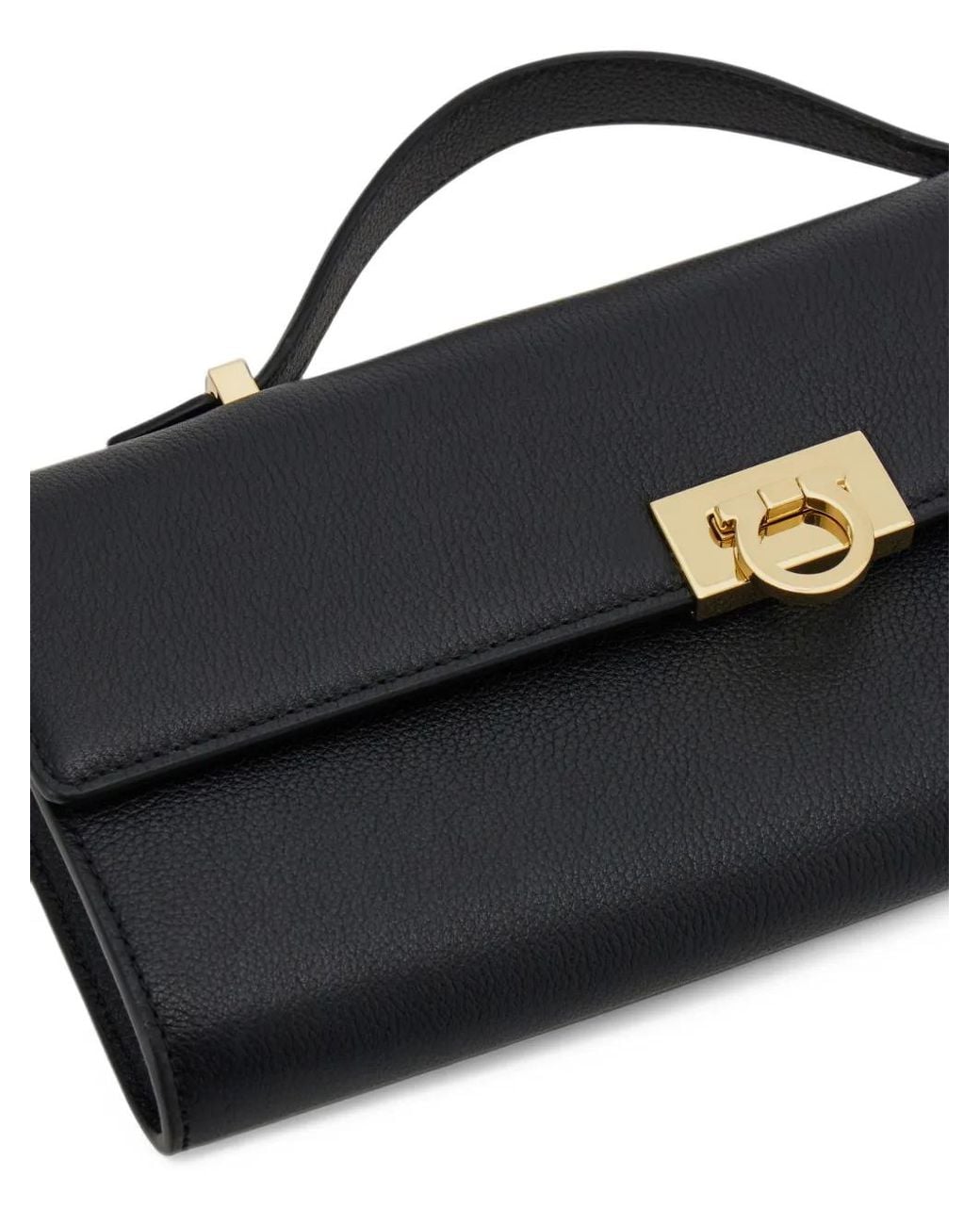 Lockable Handbag Ferragamo Gancini-Detail Pebbled-Leather Shoulder Bag in Blue | Lyst UK
