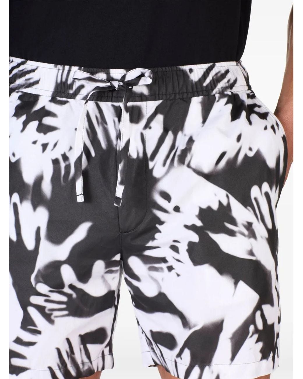 CIARAN Black Pleated Shorts