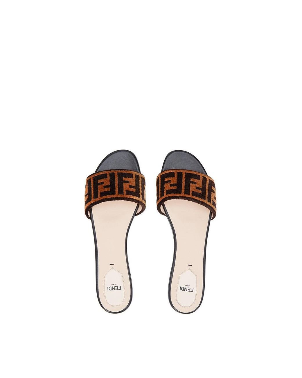 Bør Kunstig Arkitektur Fendi Open Toe Flat Sandals in Brown | Lyst