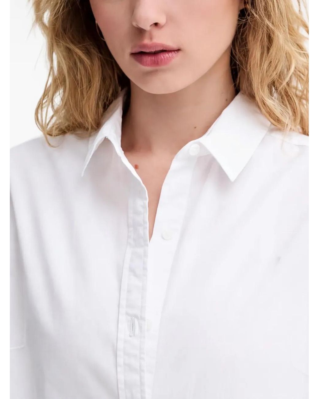 Levi's White Classic Button-Up Shirt