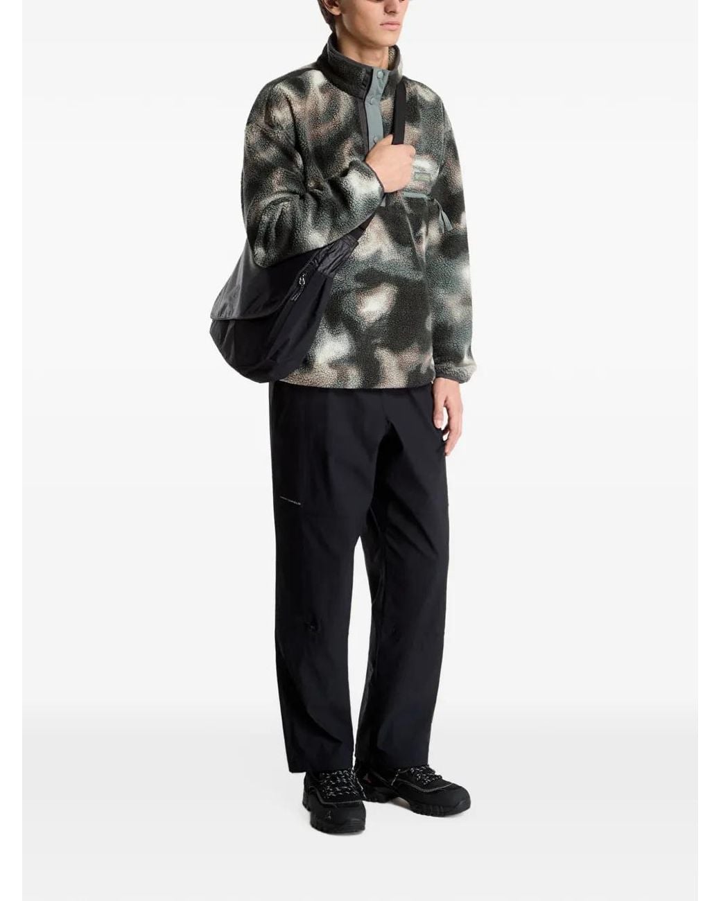 Columbia Black Woven Cargo Pants for men