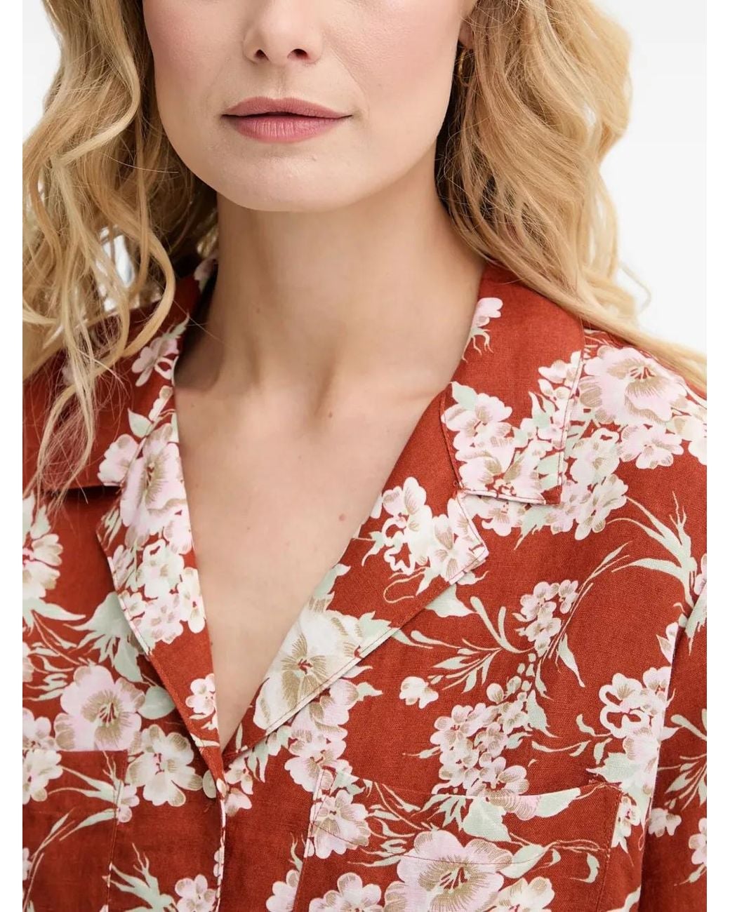Levi's Red Floral-Print Chest-Pocket Shirt