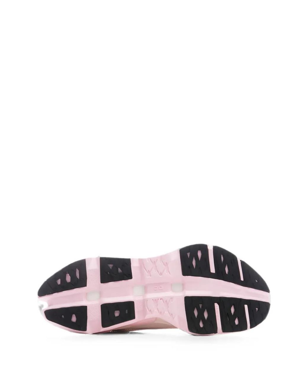 On Shoes White Baskets Cloudmster 3 Hyper