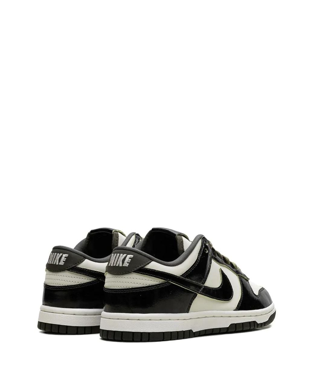 Baskets Dunk Low Nike en coloris Black