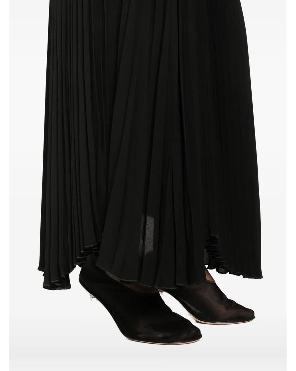 Styland Black Pleated A-Line Maxi Skirt