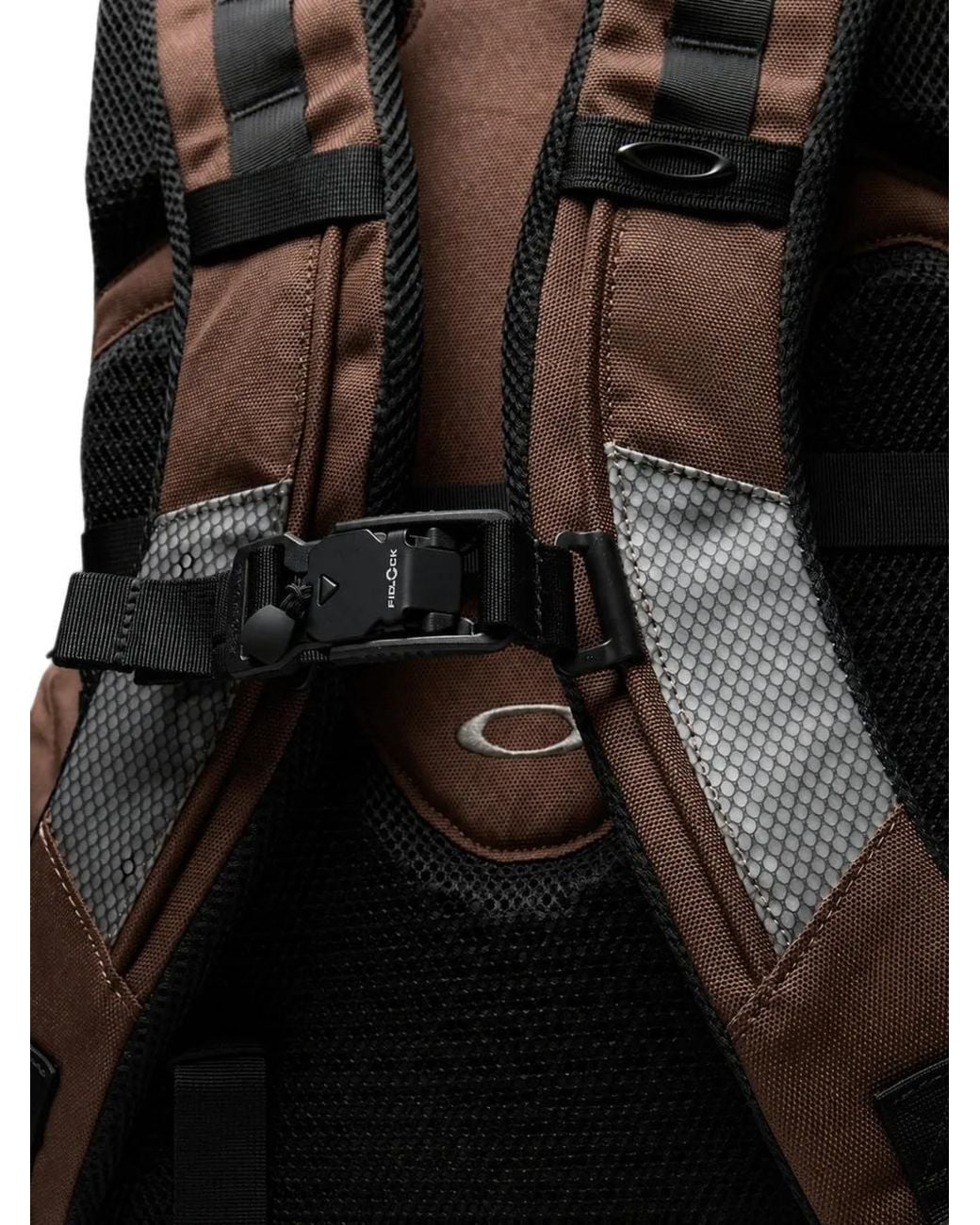 Oakley Black Latitude Flex Pack Backpack for men