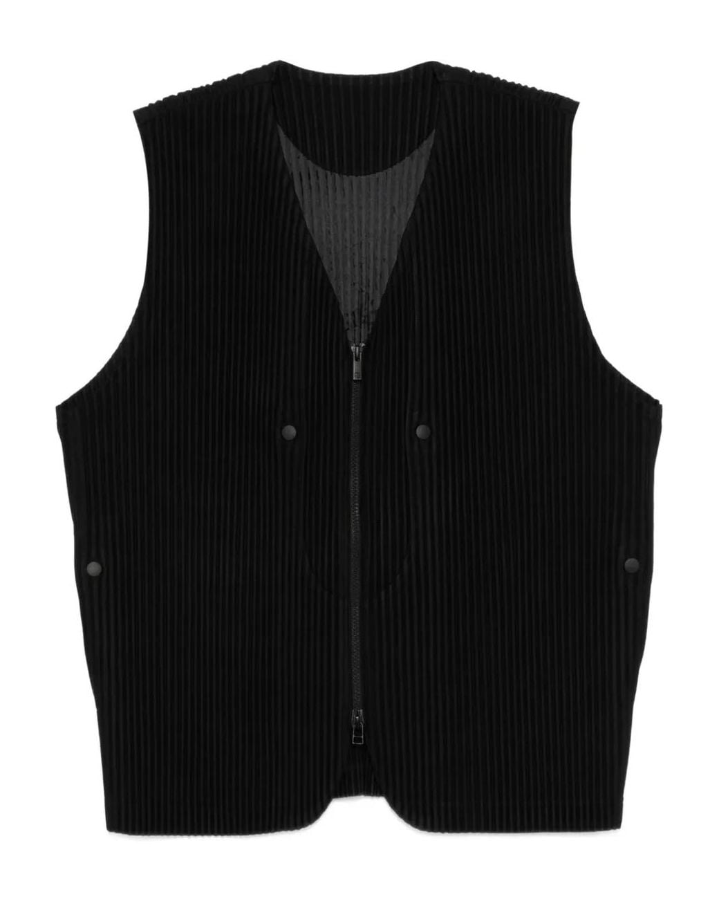Homme Plissé Issey Miyake Quarry Zipped Gilet in Black for Men | Lyst