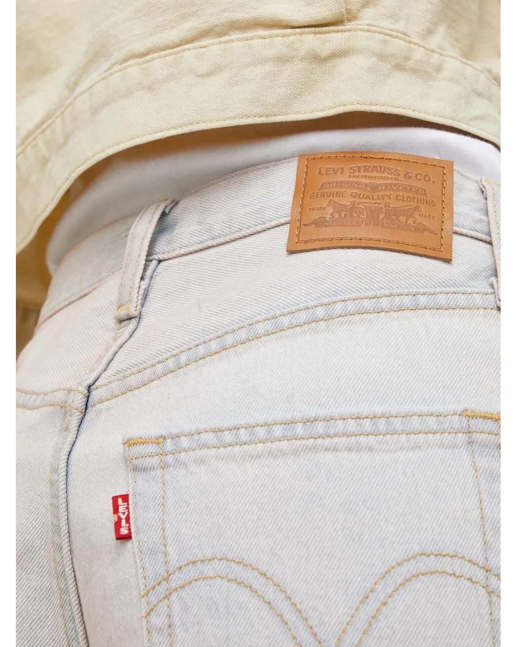 Levi's Jeans Met Geribbelde Zak in het White