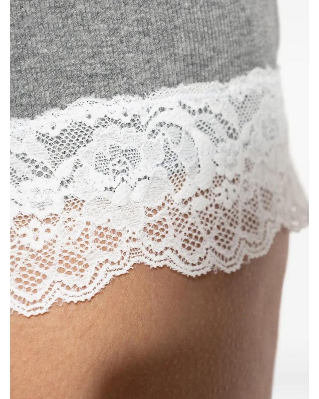 Vetements Gray Shorts mit Spitzenborten