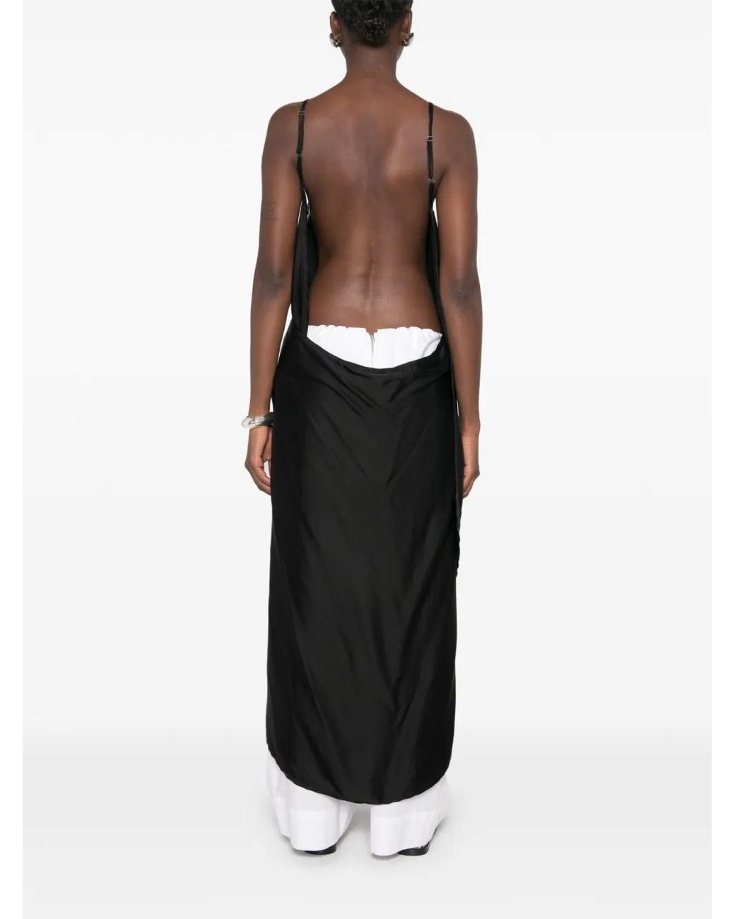 Bless Midi-Wikkeljurk in het Black