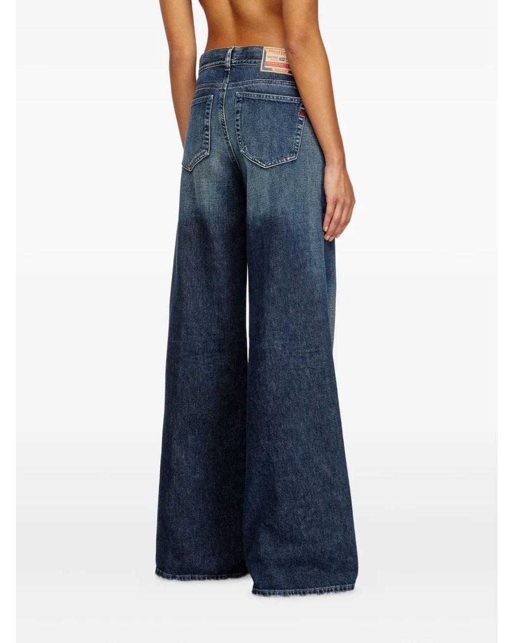 DIESEL Blue Flare Jeans Regular Waist 1978 D-Akemi