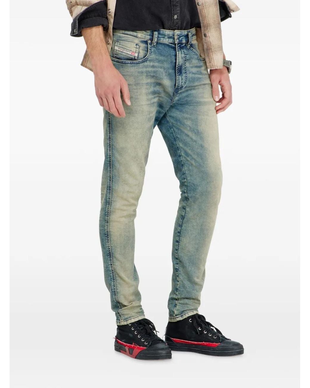 DIESEL Blue Slim Regular Waist 2062 D-Strukt Joggjeans for men