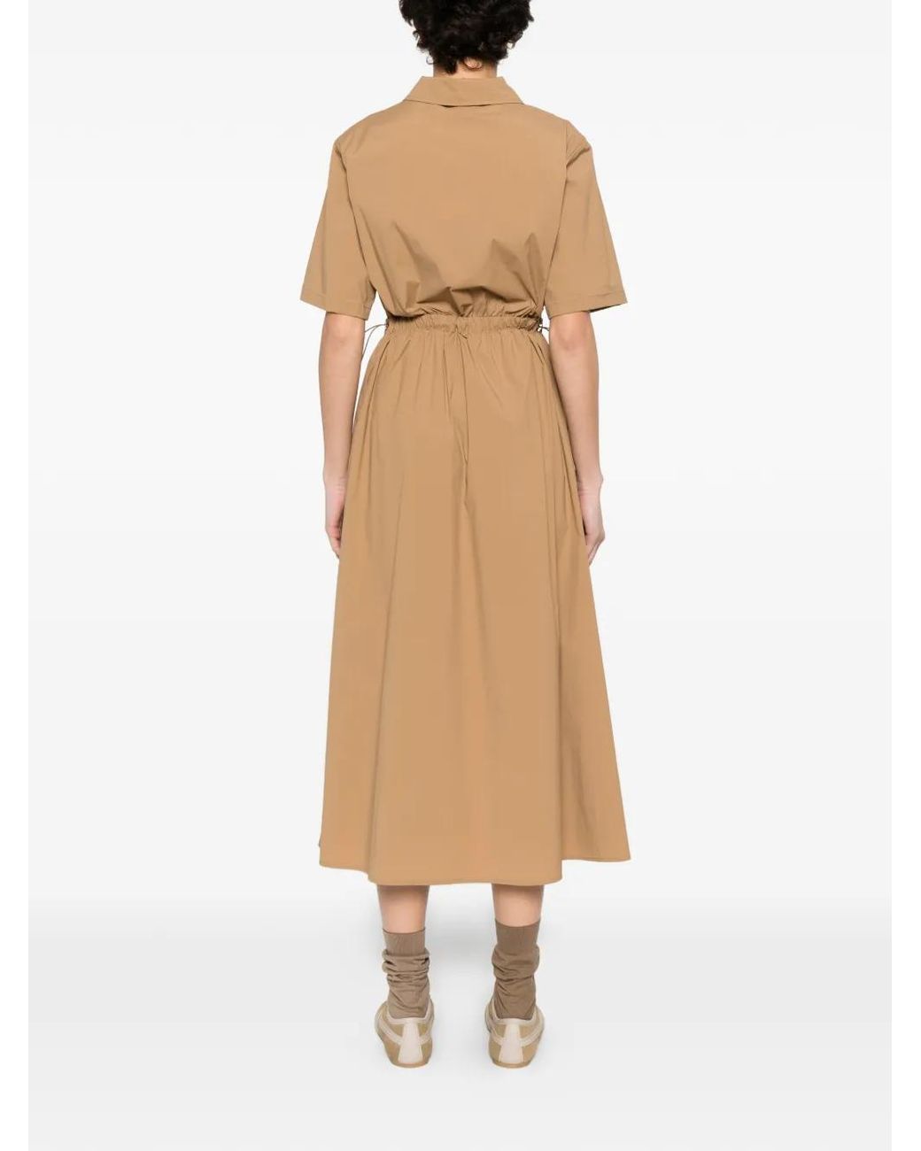 Herno Kleedjes ,Bruin ,Nylon Jurk Van Lichte Stretch Nylon in het Natural