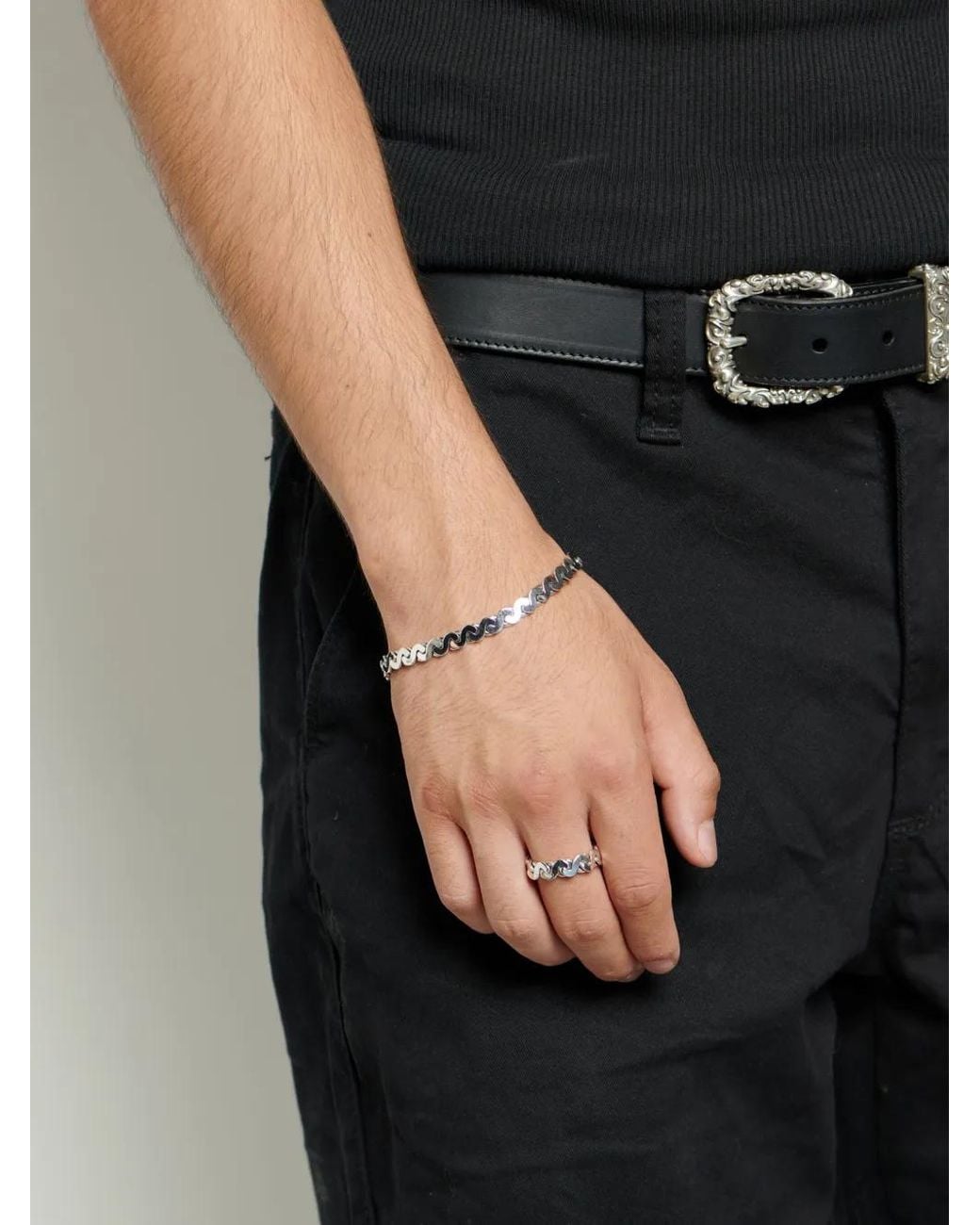 Emanuele Bicocchi Metallic Infinity Loop Bracelet