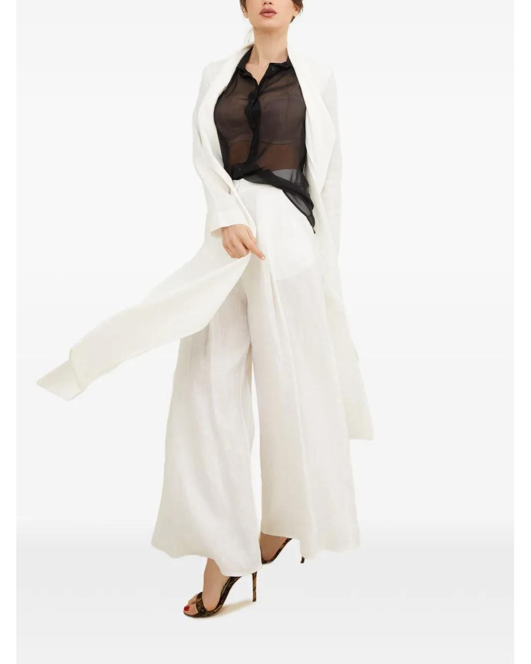 Tessitura Body Couture White Button-Up Longline Cardigan