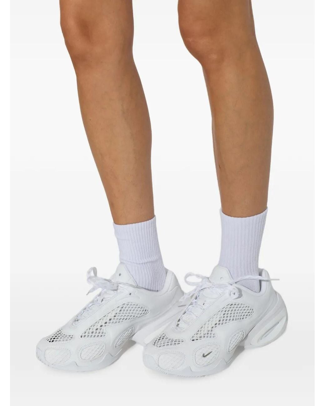 Nike White 'Air Max Muse' Sports Shoes