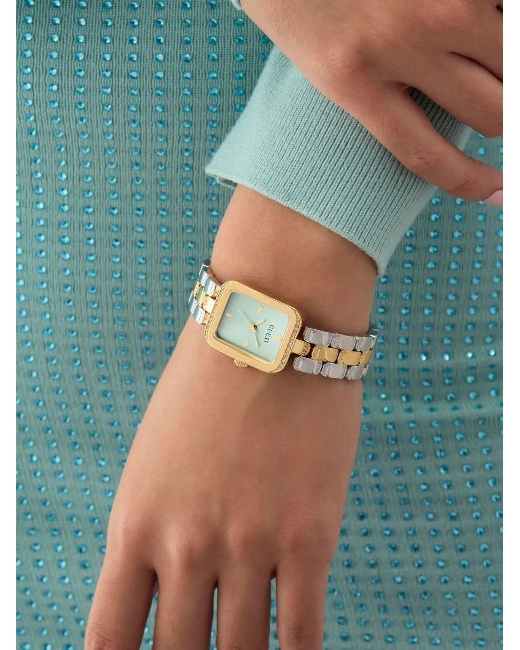 Guess Metallic Isla 22Mm Watch