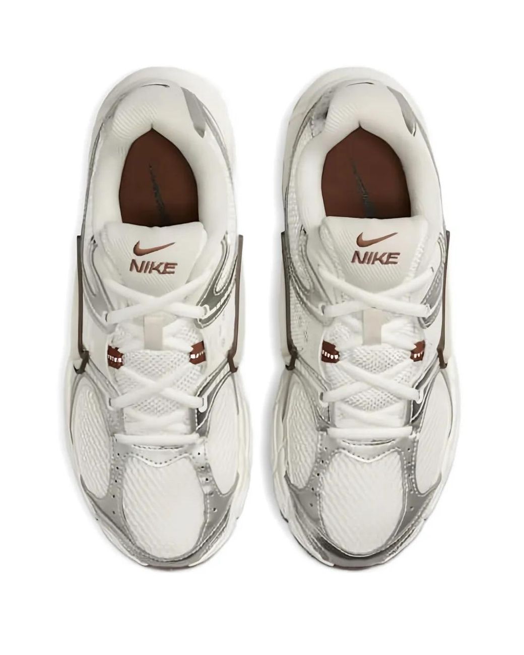 Nike White V5 Rnr Sneakers