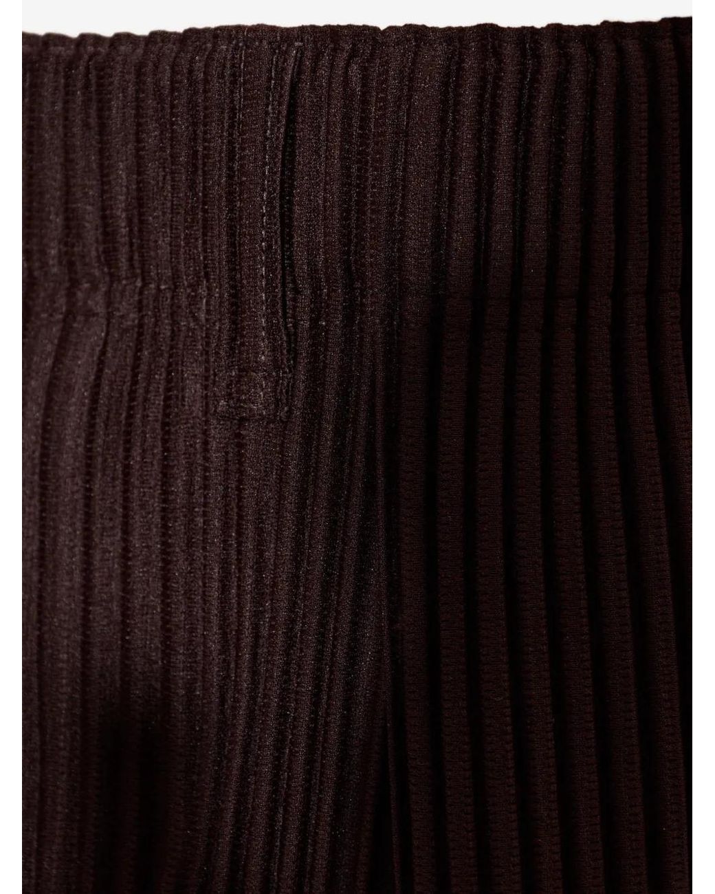 Homme Plissé Issey Miyake Black Pleated Shorts for men