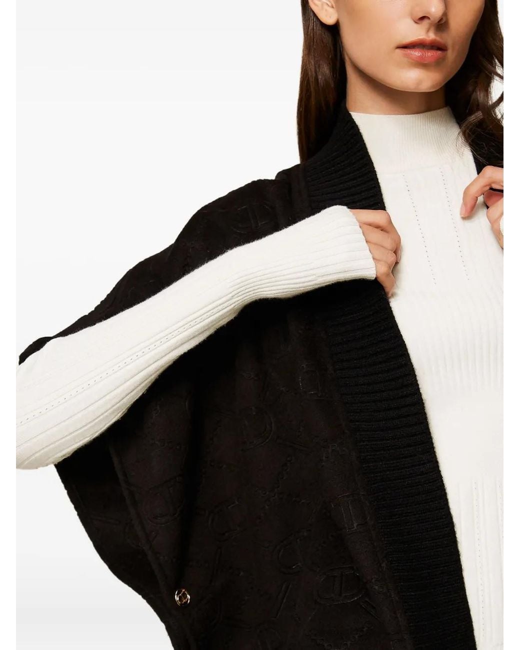 Twinset Black Poncho À Logo Oval T