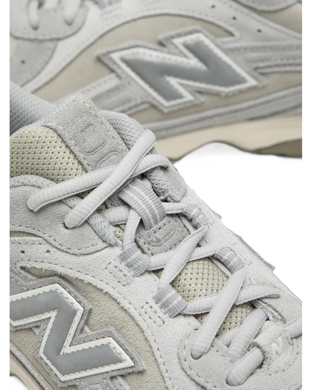 New Balance White 204L Logo-Patch Panelled Sneakers