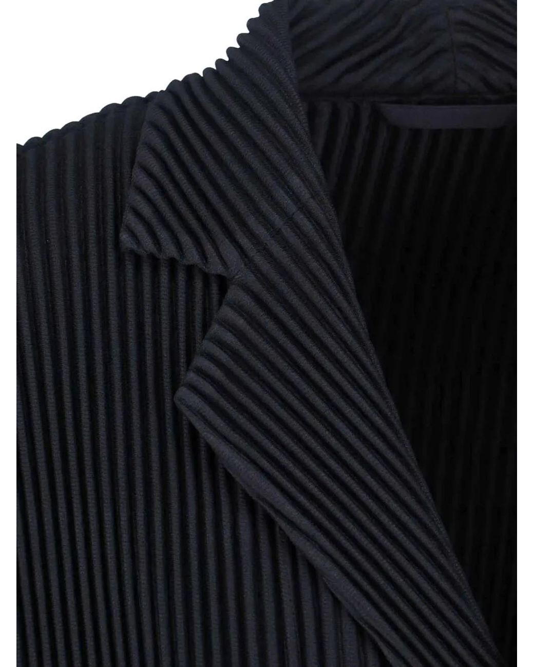 Homme Plissé Issey Miyake Black Pleated Double-Breasted Blazer for men