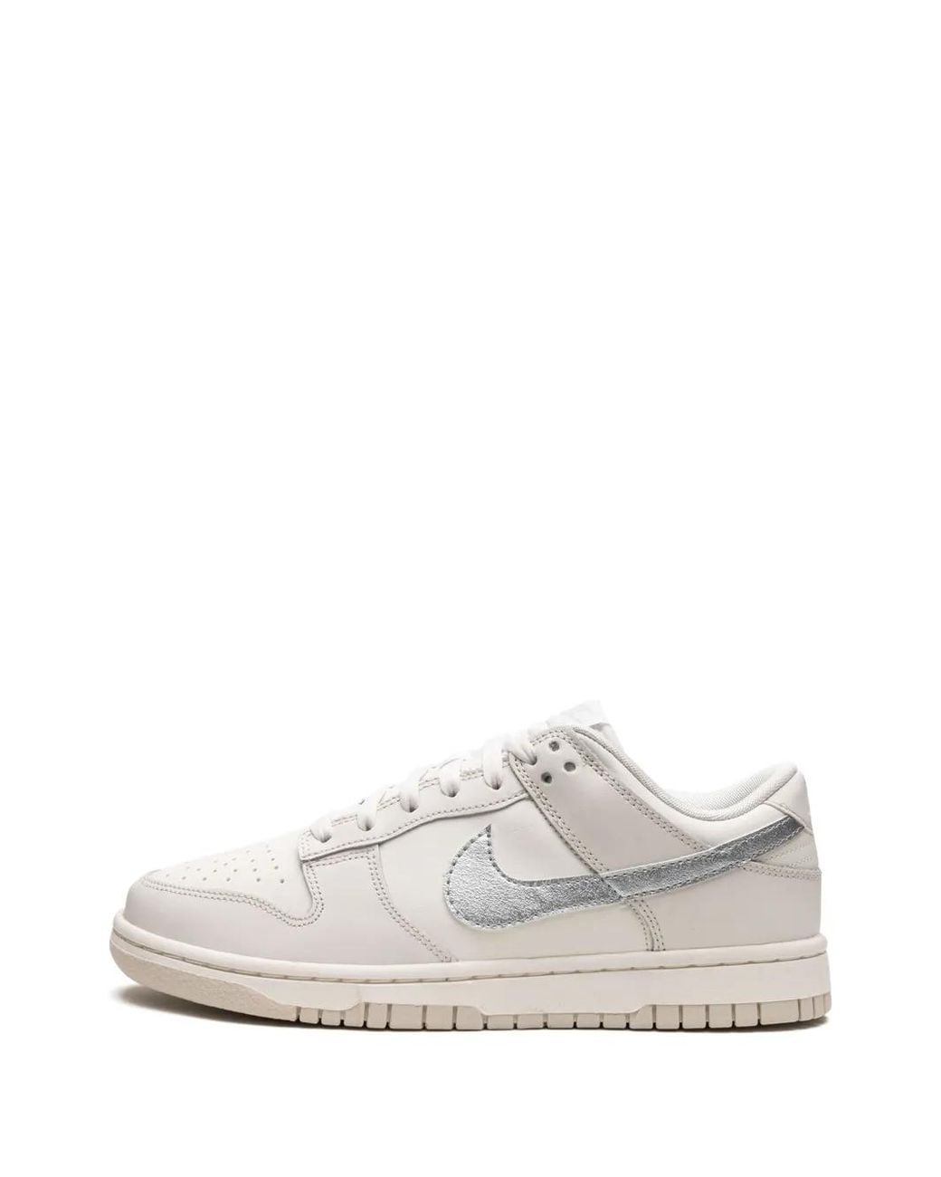 Nike White Dunk Low Ess Trend Sneakers