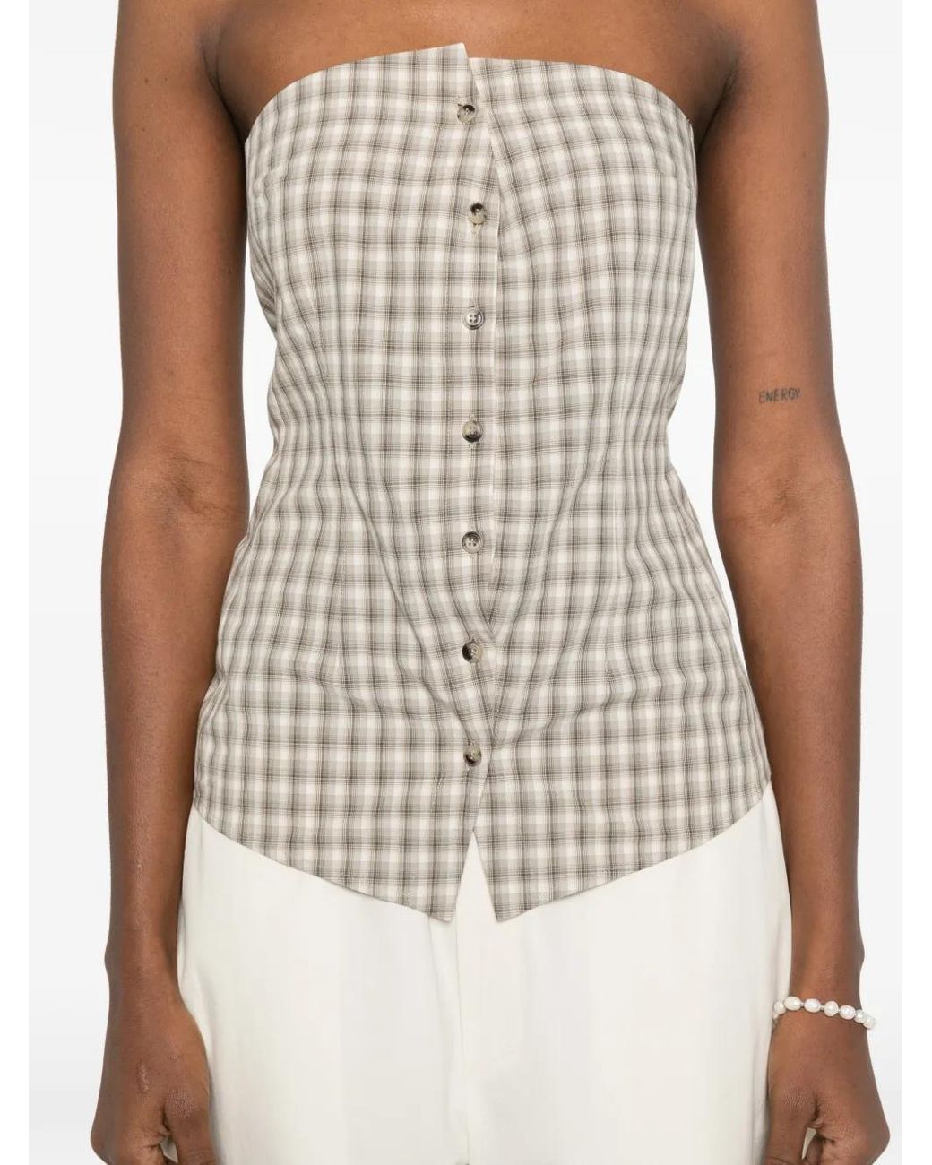 Top Brites Nanushka de color Natural