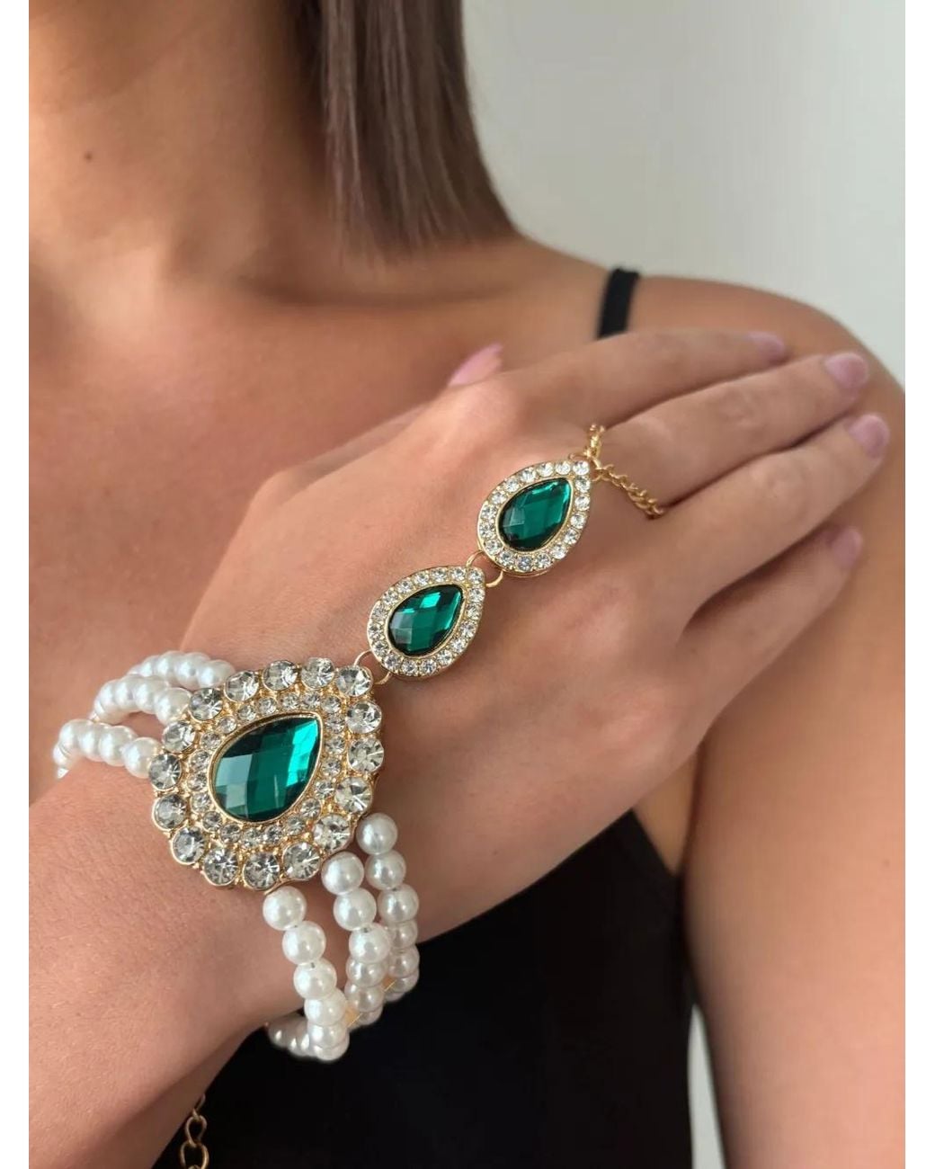 Hzmer Jewelry Metallic Crystal-Embellished Bracelet