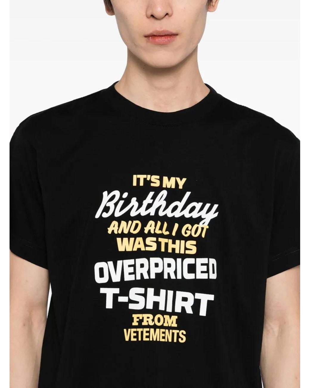 Vetements Black Graphic-Printed T-Shirt for men