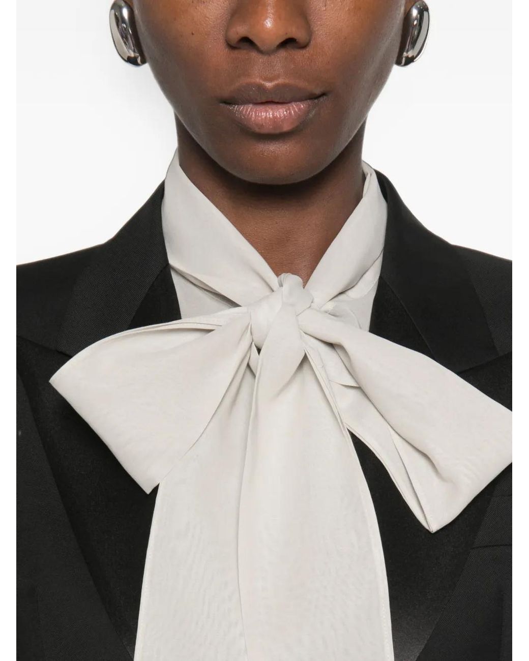 Indress White Blouse Matthias À Col Lavalière