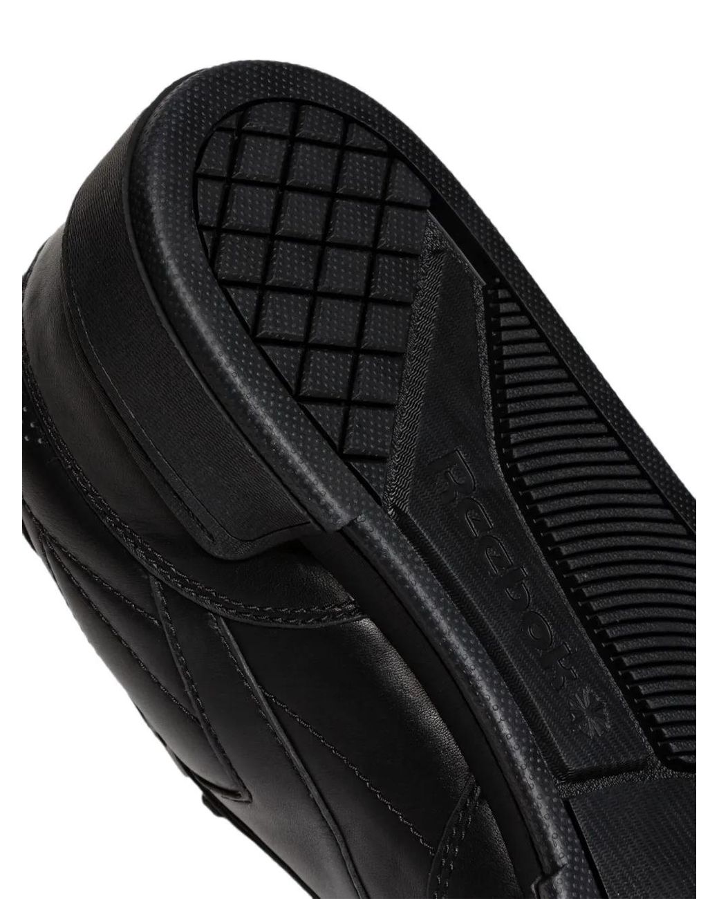 Reebok Black Club C Logo-Patch Sneakers