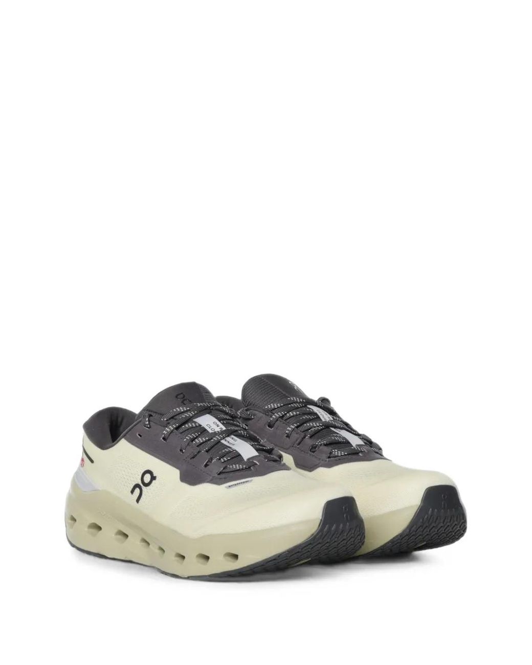 On Shoes White Cloudrunner 3 Sneakers for men