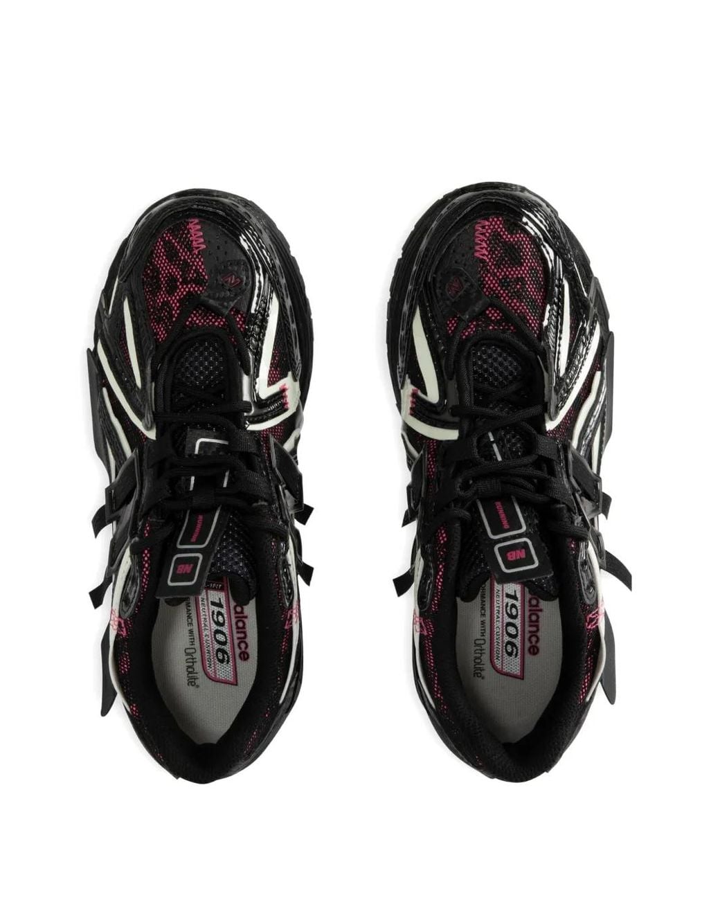 New Balance Black 1906