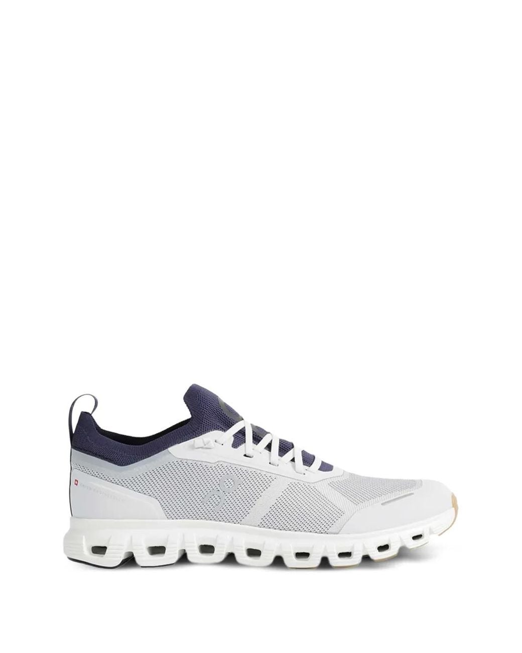 On Shoes White Cloud 6 Versa Sneakers for men