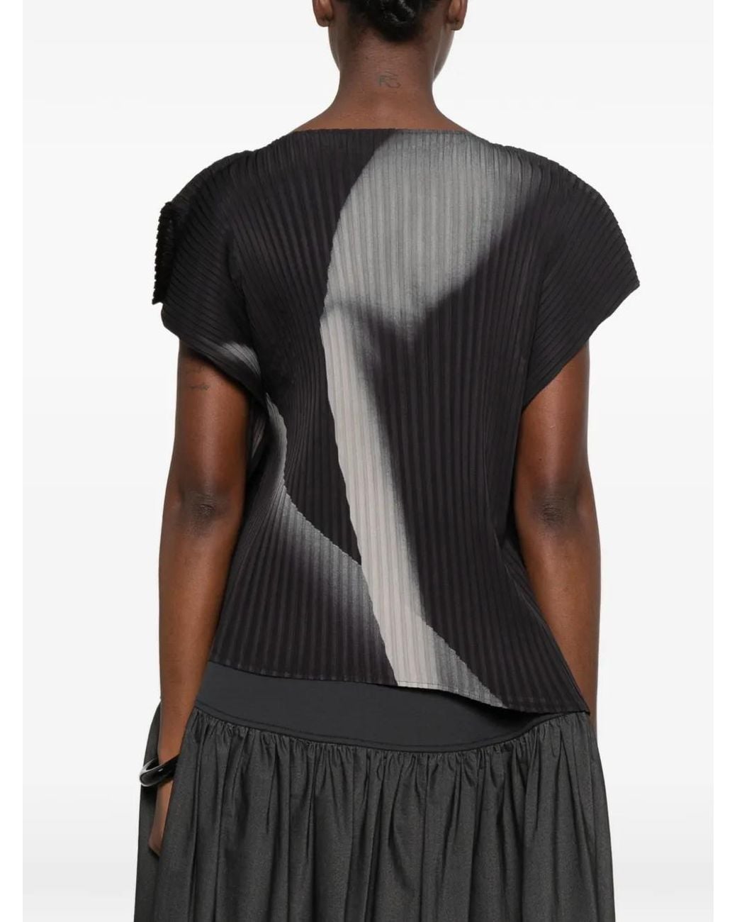 Issey Miyake Black Pleated Asymmetric-Hem Blouse