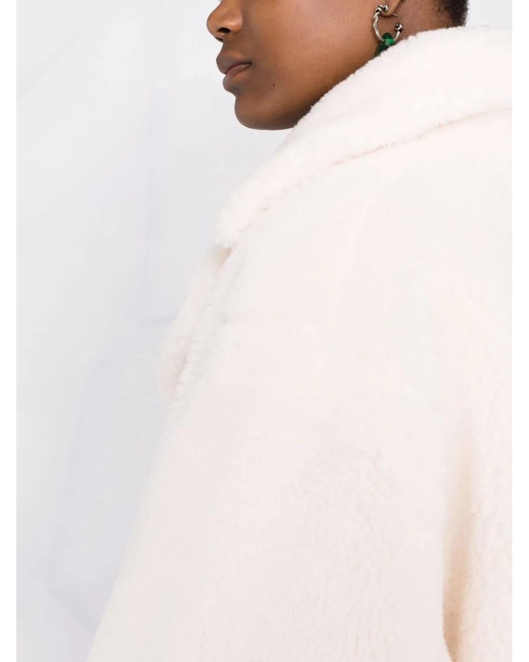 Stand Studio White Cappotto Teddy Maria