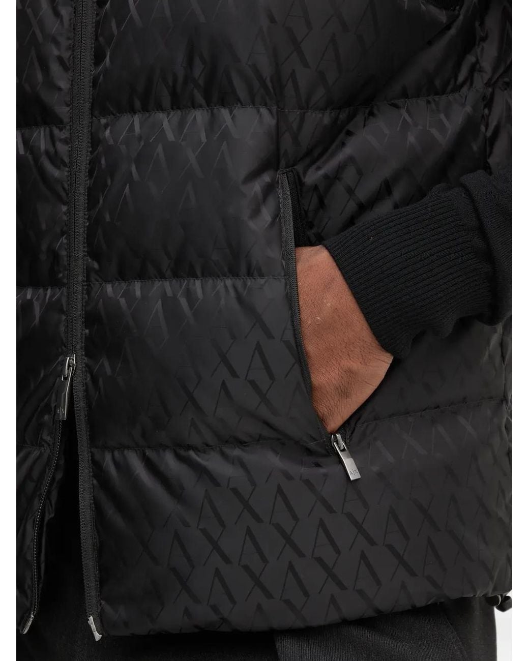 ARMANI EXCHANGE Black Logo-Print Quilted Gilet for men