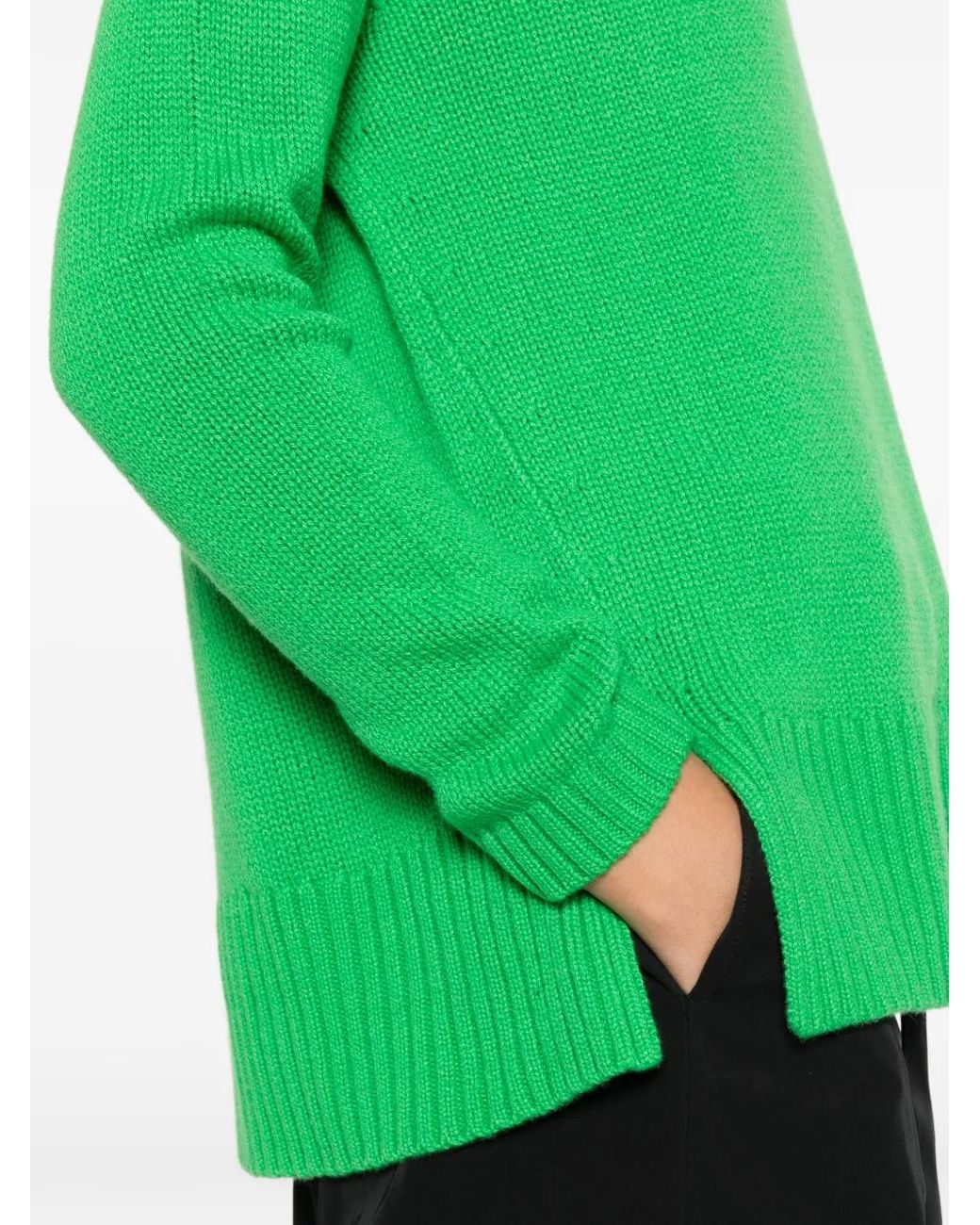Purotatto Green V-Neck Sweater