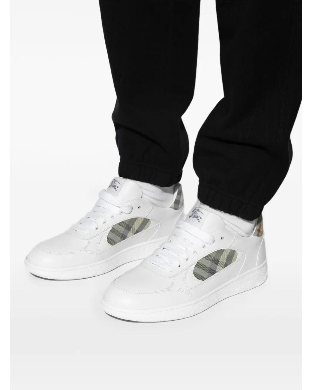 Burberry White Sports Shoes for men