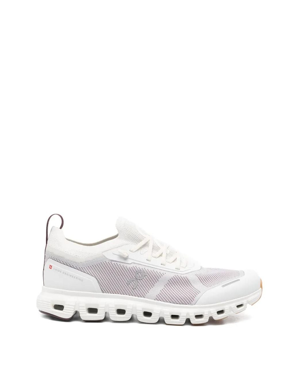 On Shoes White Cloud 6 Versa Sneaker
