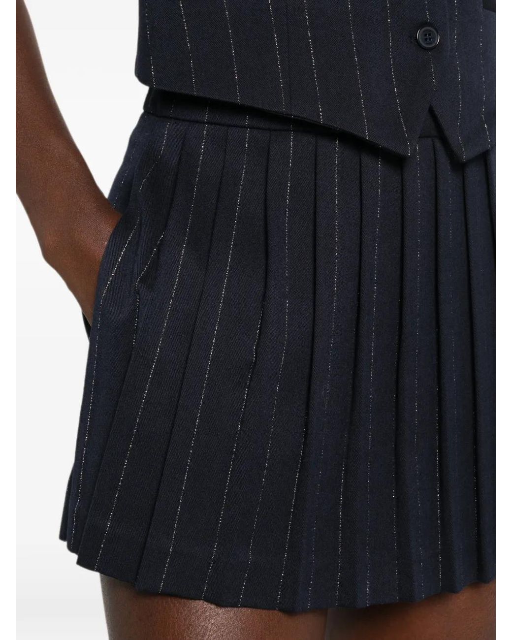 Maje Blue Short Plissé À Fines Rayures