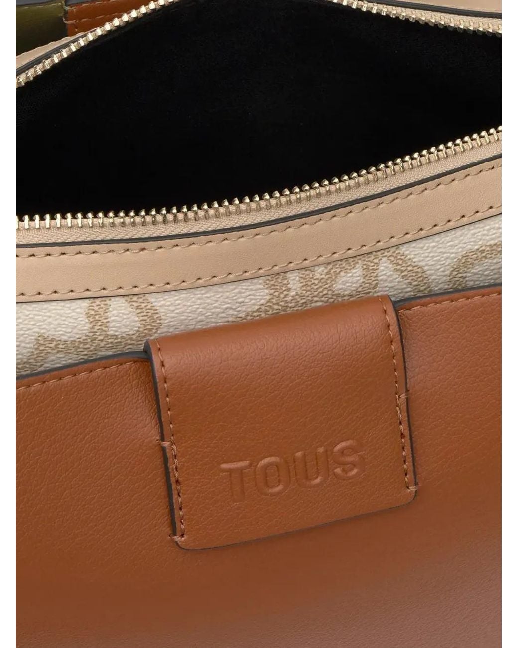 Tous ロゴエンボス ショルダーバッグ Brown