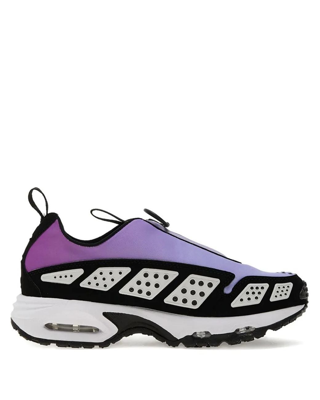 nike zip up sneakers