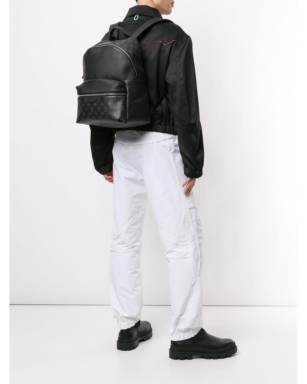 Louis Vuitton Men's Black 2019 Discovery Backpack